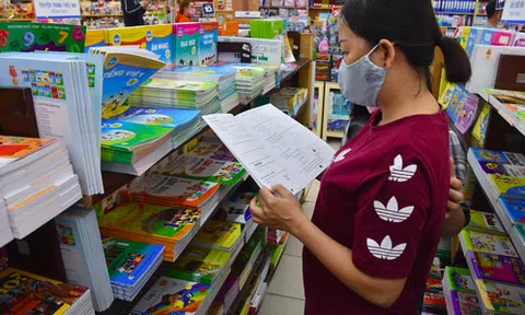 Thanh tra việc phát hành, mua sách giáo khoa, hoạt động thu chi đầu năm học