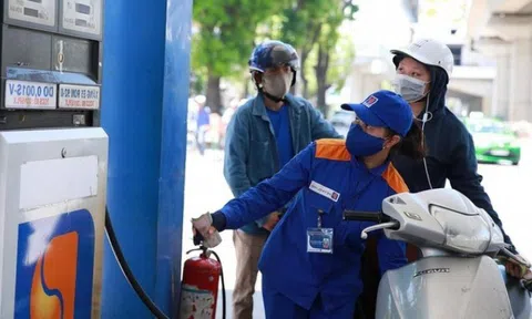 Đề xuất giảm 50% thuế tiêu thụ đặc biệt, GTGT với xăng, dầu