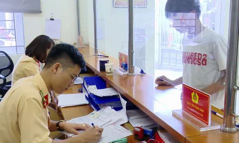 Thủ tục cấp lại biển số xe ô tô như thế nào? Chi phí cấp lại biển bao nhiêu?