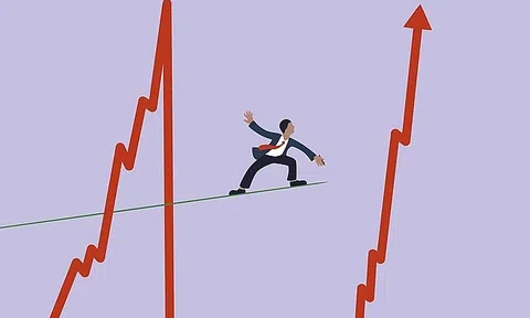 Nhà đầu tư cổ phiếu trót “đu đỉnh”, chớ vội vàng “gỡ” lỗ