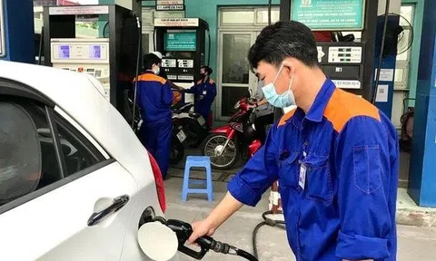 Bộ Tài chính từ chối đề xuất miễn thuế tiêu thụ đặc biệt với xăng