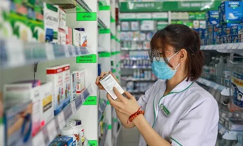 Chính phủ ban hành Nghị quyết gỡ khó việc thanh toán chi phí khám chữa bệnh BHYT, bảo đảm thuốc, trang thiết bị y tế