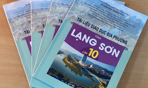 Hỗ trợ các địa phương triển khai tài liệu giáo dục địa phương