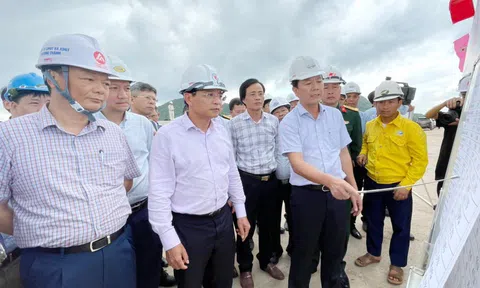 "Gạt" Hoàng Long Bộ trưởng GTVT yêu cầu Đèo Cả làm bù