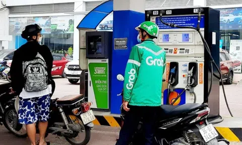 Cần có quy định mức chiết khấu tối thiểu cho doanh nghiệp bán lẻ xăng dầu