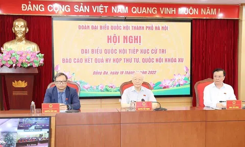 Rửa sạch những bàn tay trót nhúng chàm