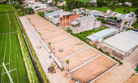 Thận trọng với hiến đất làm đường, tách thửa đất