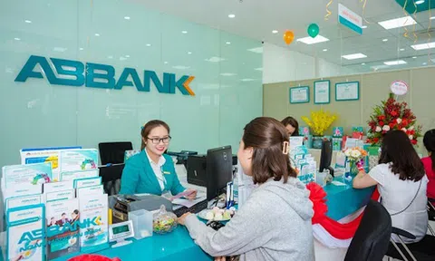 Ngân hàng An Bình cấp tín dụng hơn 100 tỷ đồng cho người nhà lãnh đạo