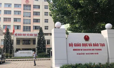 Kiến nghị cấp lương, phụ cấp theo lương cho giáo viên