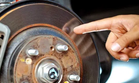 Những bộ phận chưa hỏng cũng cần bảo dưỡng, kiểm tra để xe không "ăn vạ" giữa đường