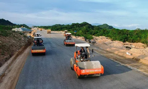 Đẩy nhanh giải ngân đầu tư công dự án giao thông