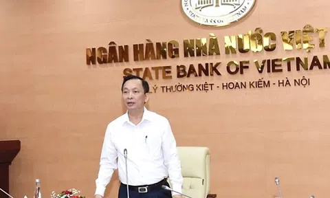 NHNN khẳng định không siết tín dụng, vì sao người dân vẫn khó vay mua nhà?