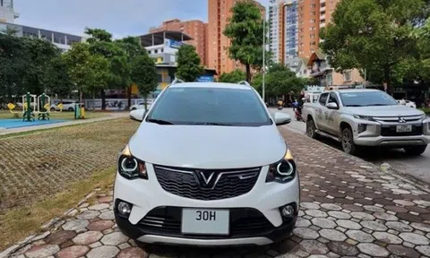 VinFast Fadil 2022 "lướt" hơn 6.000 km chào bán cao hơn giá "bóc tem" tại đại lý