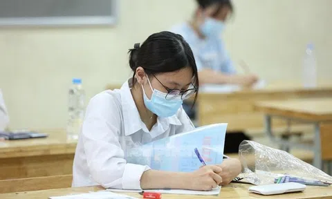 Bộ GD&ĐT: Kỳ thi tốt nghiệp THPT năm 2023 sớm hơn năm 2022