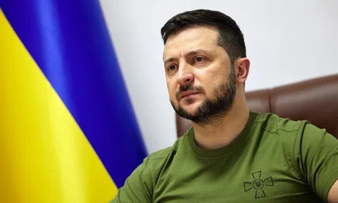 Ukraine trừng phạt đối với 333 người Nga và Sàn chứng khoán Moscow