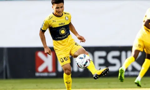 Quang Hải bị chê tơi tả và chấm điểm bằng cầu thủ đá phản lưới nhà của Pau FC