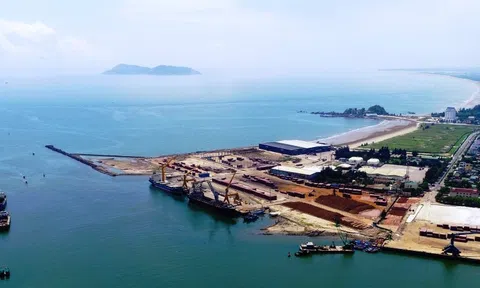 Năm 2023 sẽ khởi công dự án 3.900 tỉ đồng xây dựng cảng biển nước sâu Cửa Lò