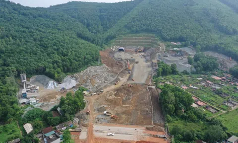 Vì sao xây 37km cao tốc kết nối Khánh Hòa – Buôn Ma Thuột cần 10.400 tỉ đồng?