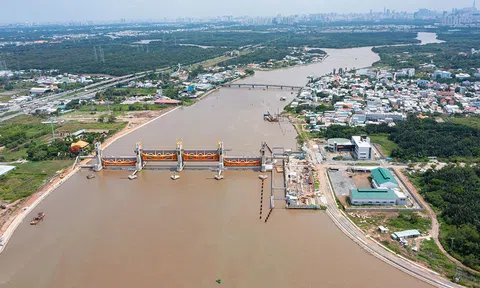 Dự án chống ngập 10.000 tỉ đồng tái khởi công, cần thêm 1 năm nữa để hoàn thiện 7% còn lại