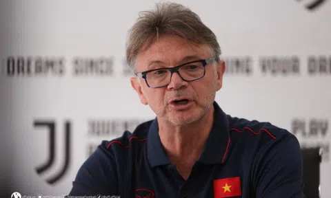 HLV U22 Việt Nam nói gì trước trận mở màn SEA Games 32?