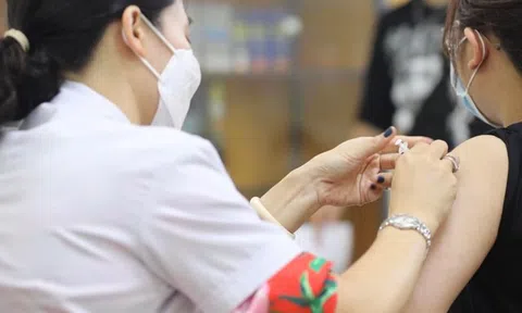 Các địa phương cần chủ động rà soát nhu cầu vaccine COVID-19