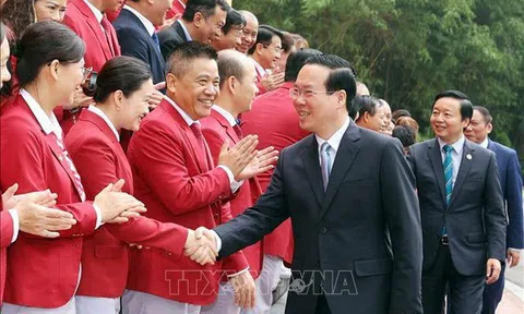 Chủ tịch nước biểu dương các 'gương mặt vàng' của Thể thao Việt Nam tại SEA Games 32