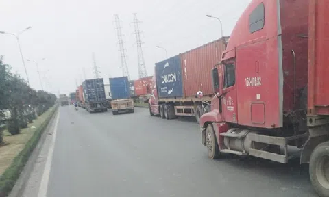 Hải Phòng: Vẫn còn tình trạng tắc nghẽn tại một số bãi cấp/trả vỏ container