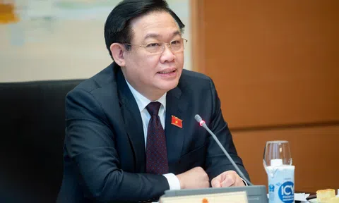 Chủ tịch Quốc hội: Khi sửa Luật phải tìm những “điểm hở” để “bịt những sơ hở”