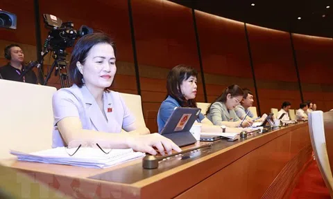 Quốc hội biểu quyết thông qua Luật Giao dịch điện tử sửa đổi