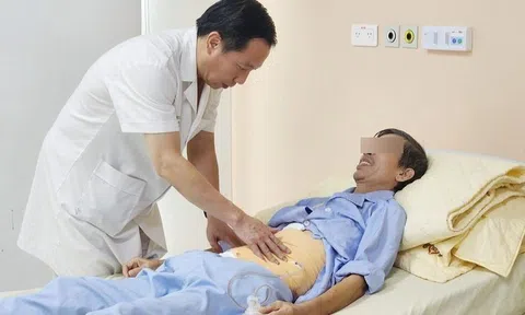 Loại bỏ khối u thận khổng lồ nặng 5,5kg