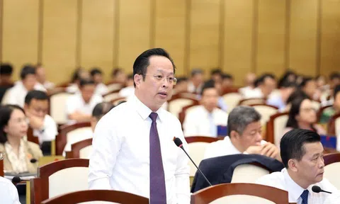 Hà Nội: Sẽ không còn trường nào thu hồ sơ tuyển sinh trực tiếp từ năm học sau