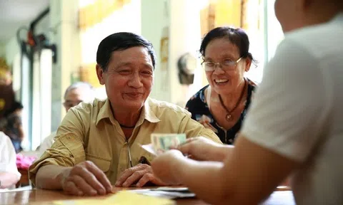 Người nghỉ hưu trước tuổi do tinh giản biên chế được trợ cấp 1,5 tháng tiền lương?
