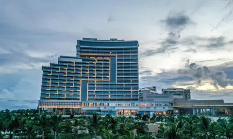 Gia đình tỉ phú Hong Kong tiếp quản một khu nghỉ dưỡng có casino tại Việt Nam