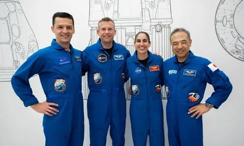 NASA và SpaceX chuẩn bị đưa phi hành đoàn thứ 7 lên ISS