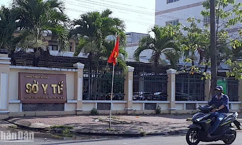 Cách chức Giám đốc Sở Y tế Cà Mau