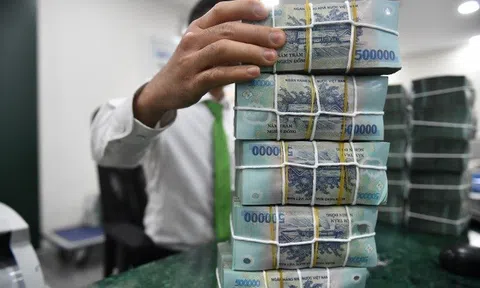Ngân hàng đã “bơm” gần 926.000 tỷ đồng vào bất động sản