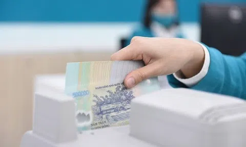 Hé lộ hai ngân hàng được cấp room tín dụng lên tới 24% trong năm 2023