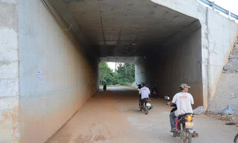 Quảng Trị: Thi công cao tốc gây ảnh hưởng đến dân sinh, Bộ Giao thông vận tải bố trí xây thêm đường gom, hầm chui