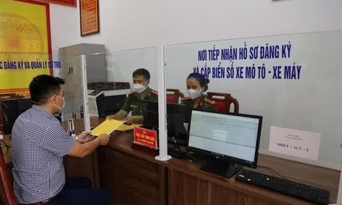 Từ ngày 15-8, bán xe không nộp lại biển số sẽ bị phạt bao nhiêu tiền?