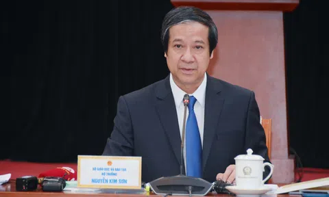 Bộ trưởng Bộ GD&ĐT: Xu hướng là tinh gọn, giảm bớt cuộc thi nếu thấy có ít ý nghĩa