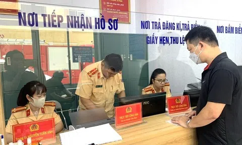 Từ 15/8/2023: Người dân được đăng ký xe tại nơi tạm trú