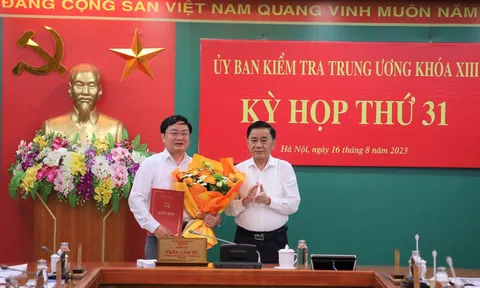 Bộ Chính trị chuẩn y tân Phó Chủ nhiệm Ủy ban Kiểm tra Trung ương