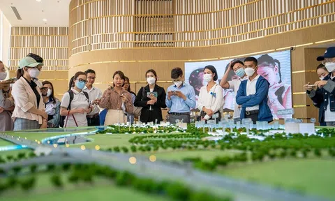 Bộ Xây dựng đề xuất bổ sung loại bất động sản phải giao dịch qua sàn