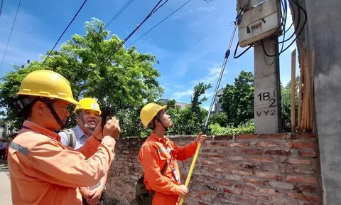 EVN nói gì về đề xuất điều chỉnh giá điện 3 tháng/lần?