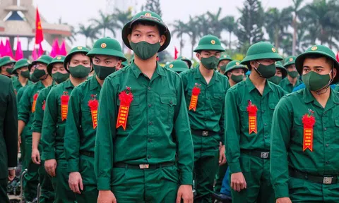 Có được tiếp tục tạm hoãn nghĩa vụ quân sự khi học liên thông lên đại học?