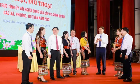 Nghiên cứu ban hành quy định thí điểm điều động cán bộ sở, ngành về tăng cường cho xã, phường, thị trấn