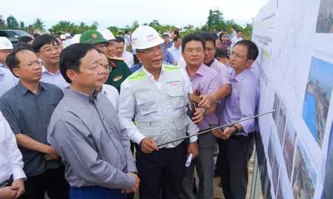 Hai chỉ đạo quan trọng của Phó Thủ tướng với tuyến cao tốc hơn 27.000 tỉ đồng ở miền Tây