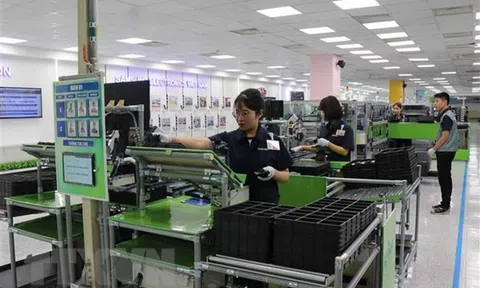 Hàng loạt tập đoàn công nghệ lớn chuyển dịch sản xuất sang Việt Nam