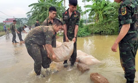 Còn đó nỗi lo đê điều