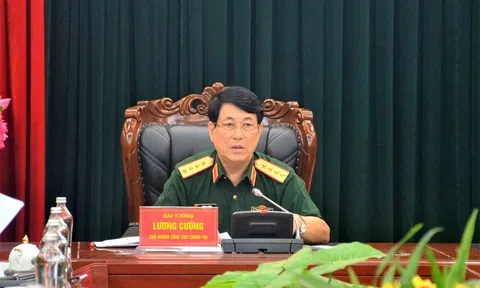Trình kiện toàn nhân sự cấp chiến dịch, chiến lược, thăng quân hàm cấp tướng; quy định mới về chức vụ, chức danh cấp tướng Quân đội